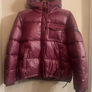 NWT- Koolaburra by Ugg, ladies Hooded Puffer Jacket- flawed
